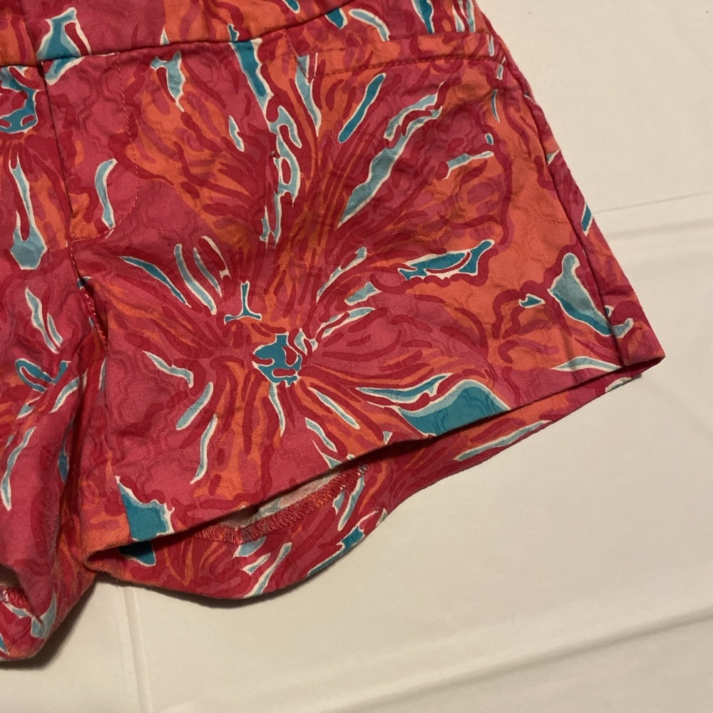 LILLY PULITZER SEA BLUE FLIRTY SEA "ELLIE" SHORTS RETIRED PRINT SIZE 00 - Picture 2 of 15